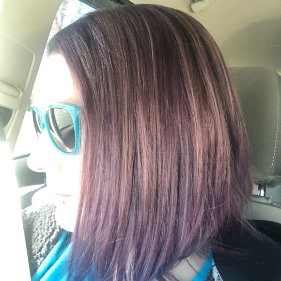 Meet your Posher, Sarah - Picture 1 of 6